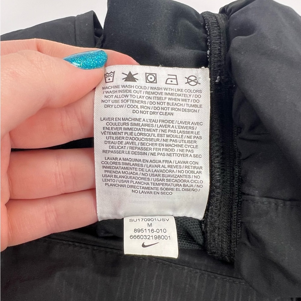 Nike Dri-Fit Running Shorts w/ Pocket and Inner Lining - black, M - Picture 9 of 13